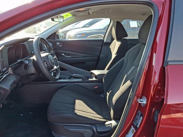 2023 Hyundai ELANTRA SEL IVT