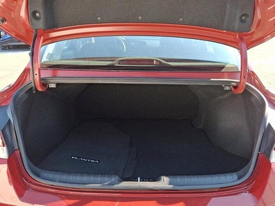 2023 Hyundai ELANTRA SEL IVT