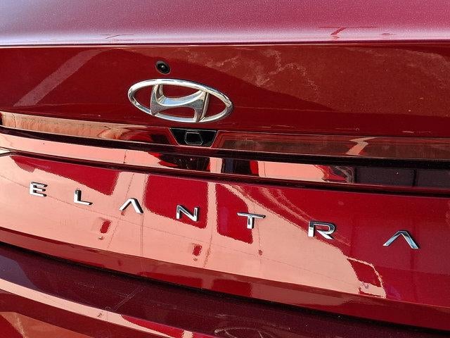 2023 Hyundai ELANTRA SEL IVT