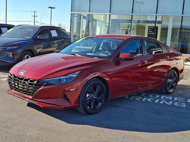 2023 Hyundai ELANTRA SEL IVT