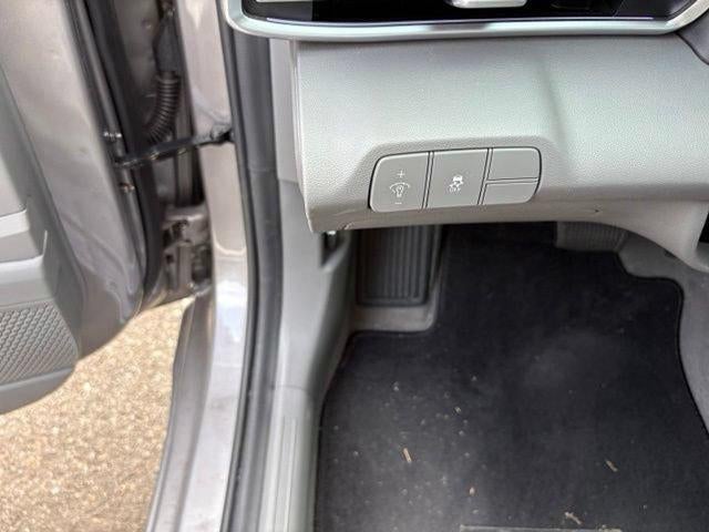 2024 Hyundai ELANTRA SEL IVT