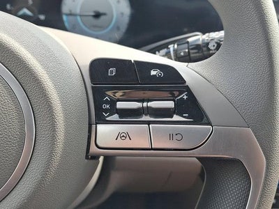2024 Hyundai ELANTRA SEL IVT