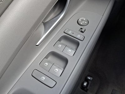2024 Hyundai ELANTRA SEL IVT