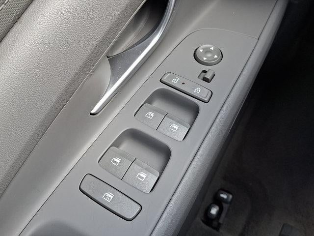 2024 Hyundai ELANTRA SEL IVT