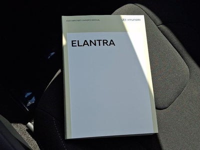 2025 Hyundai ELANTRA SEL Sport IVT