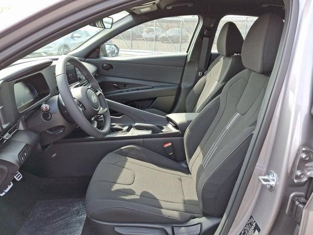 2025 Hyundai ELANTRA SEL Sport IVT