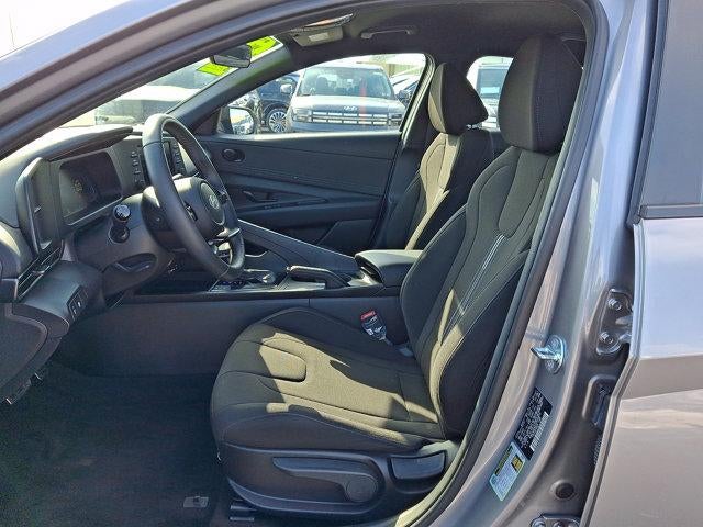 2025 Hyundai ELANTRA SEL Sport IVT