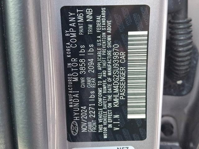 2025 Hyundai ELANTRA SEL Sport IVT