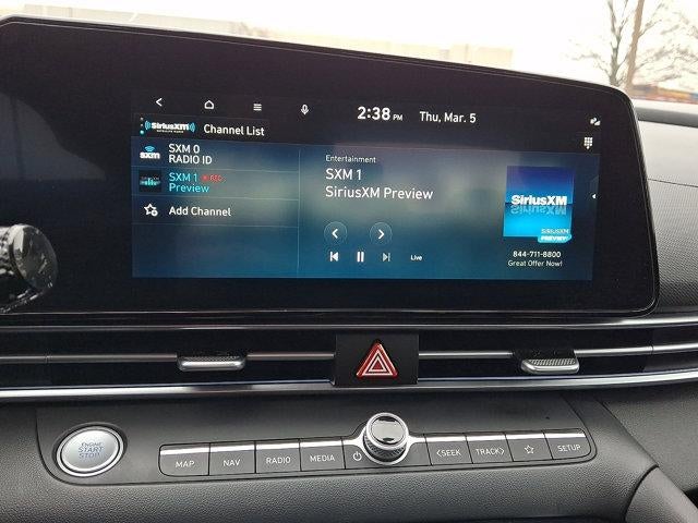 2024 Hyundai ELANTRA SEL IVT