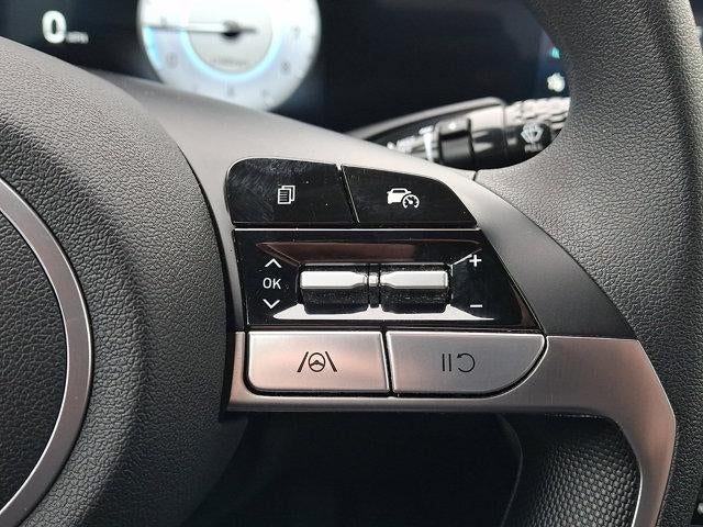 2024 Hyundai ELANTRA SEL IVT