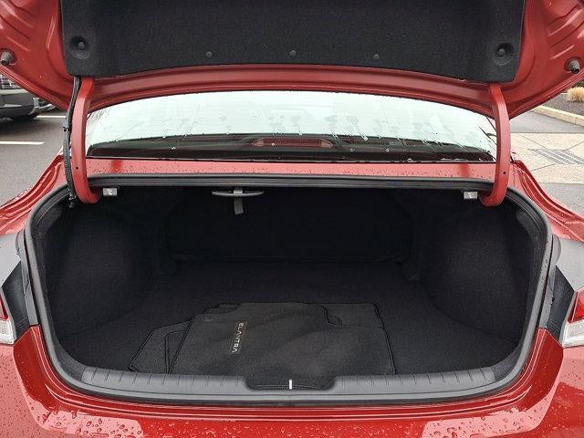 2024 Hyundai ELANTRA SEL IVT