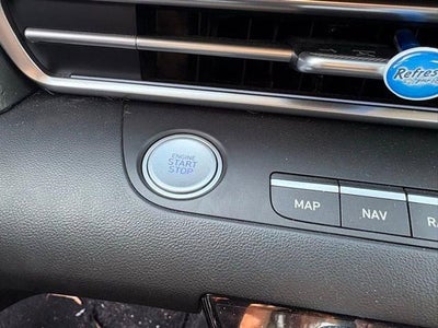 2024 Hyundai ELANTRA SEL IVT