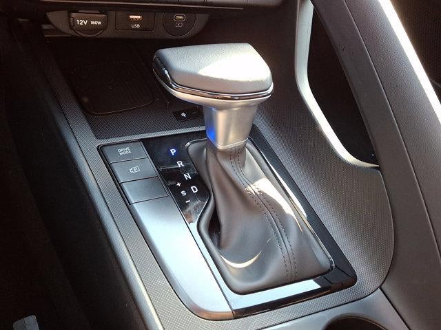 2025 Hyundai ELANTRA SEL Sport IVT