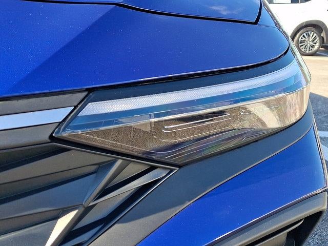 2025 Hyundai ELANTRA SEL Sport IVT