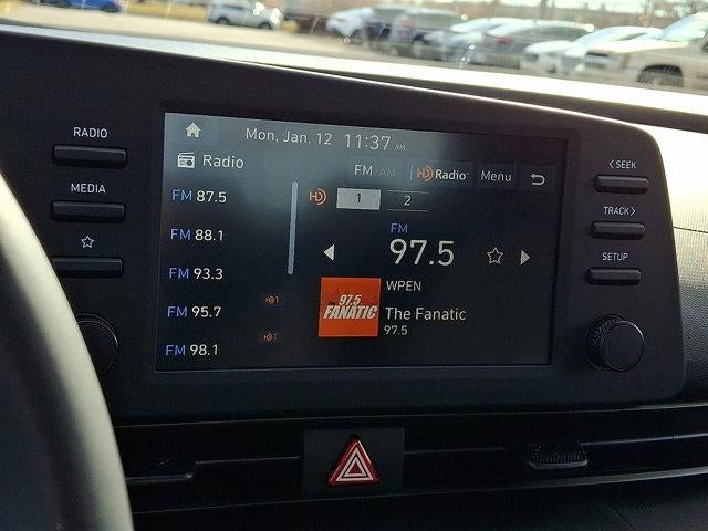 2025 Hyundai ELANTRA SEL Sport IVT