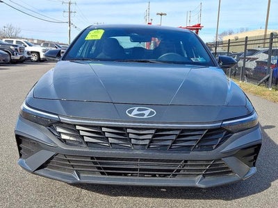 2025 Hyundai ELANTRA SEL Sport IVT