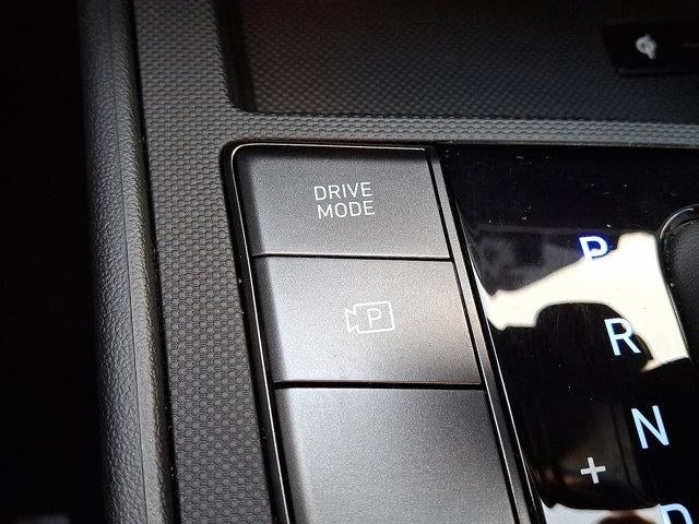 2025 Hyundai ELANTRA SEL Sport IVT