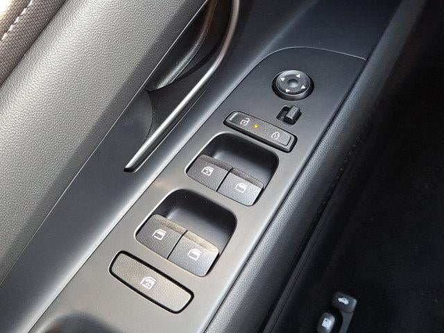 2025 Hyundai ELANTRA SEL Sport IVT