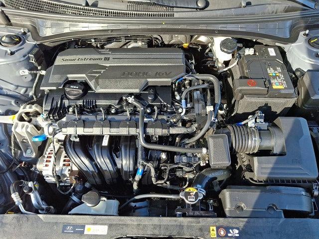 2025 Hyundai ELANTRA SEL Sport IVT