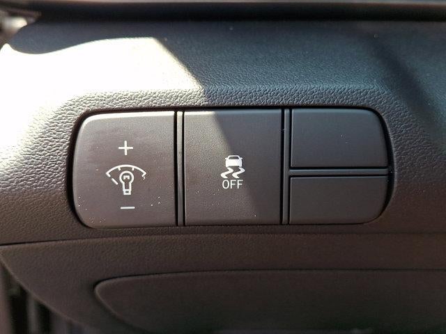 2025 Hyundai ELANTRA SEL Sport IVT