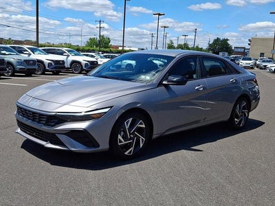 2025 Hyundai ELANTRA SEL Sport IVT