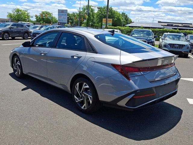 2025 Hyundai ELANTRA SEL Sport IVT