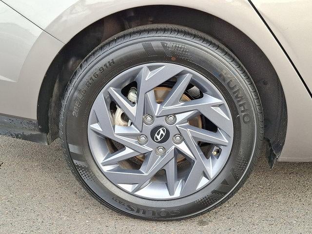 2024 Hyundai ELANTRA SEL IVT