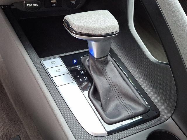 2024 Hyundai ELANTRA SEL IVT