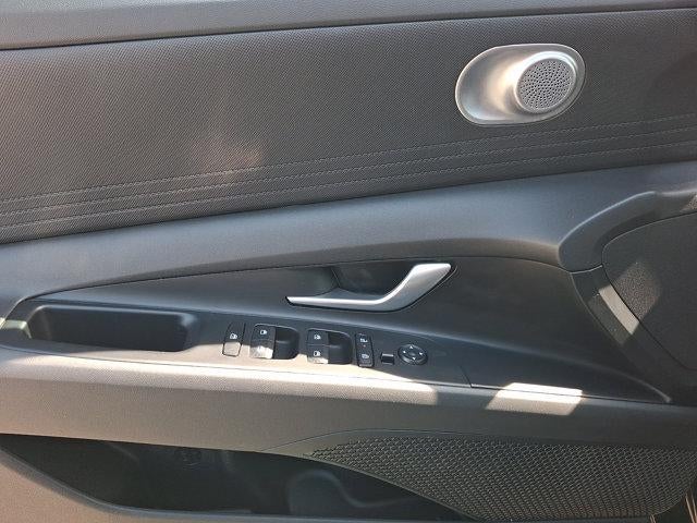 2025 Hyundai ELANTRA Hybrid Blue DCT