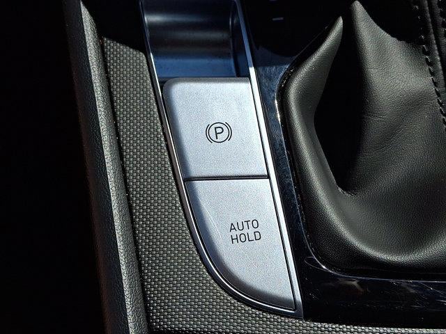 2025 Hyundai ELANTRA Hybrid Blue DCT