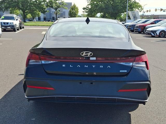 2025 Hyundai ELANTRA Hybrid Blue DCT