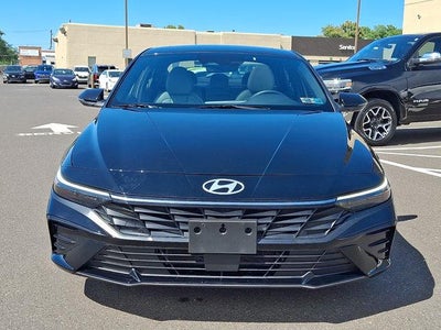 2025 Hyundai ELANTRA Hybrid Limited DCT