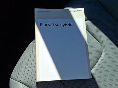 2025 Hyundai ELANTRA Hybrid Limited DCT