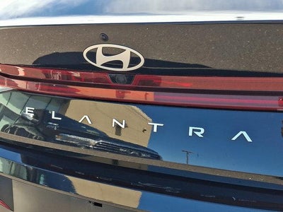 2025 Hyundai ELANTRA Hybrid Limited DCT