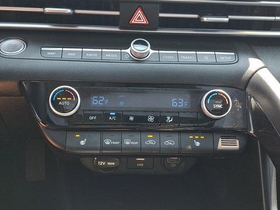 2023 Hyundai ELANTRA Limited IVT