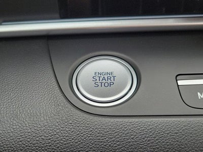 2023 Hyundai ELANTRA Limited IVT