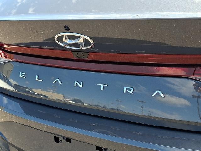 2023 Hyundai ELANTRA SEL IVT Convenience