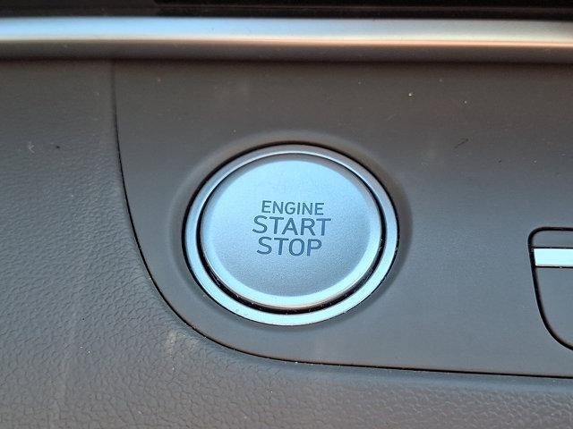 2023 Hyundai ELANTRA SEL IVT Convenience