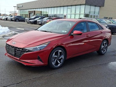 2023 Hyundai ELANTRA SEL IVT Convenience