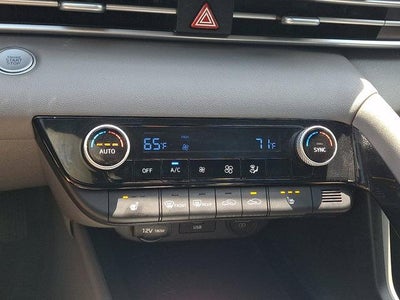 2021 Hyundai ELANTRA SEL IVT