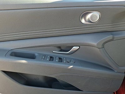 2023 Hyundai ELANTRA SEL IVT Convenience
