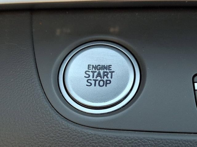 2023 Hyundai ELANTRA SEL IVT Convenience