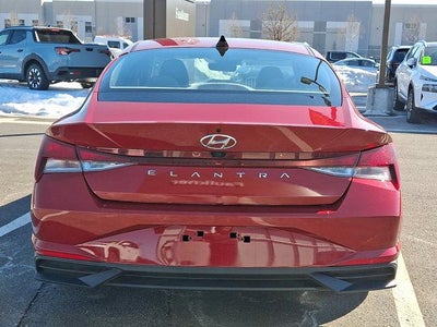 2023 Hyundai ELANTRA SEL IVT Convenience