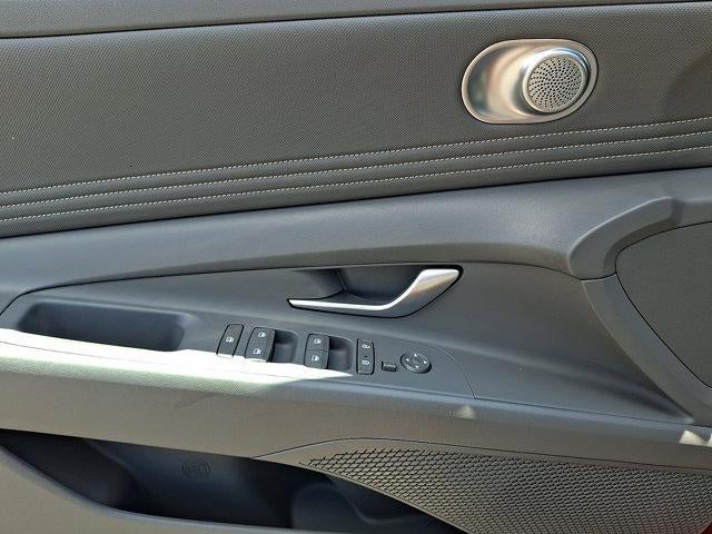 2023 Hyundai ELANTRA SEL IVT Convenience