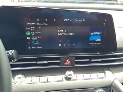 2024 Hyundai ELANTRA SEL IVT