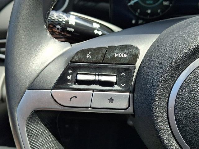 2024 Hyundai ELANTRA SEL IVT