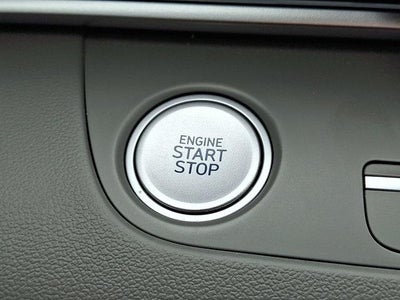 2025 Hyundai ELANTRA SEL Convenience IVT
