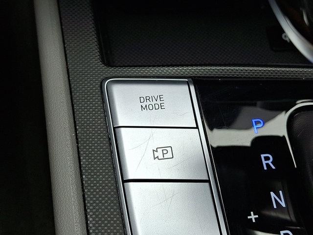 2025 Hyundai ELANTRA SEL Convenience IVT