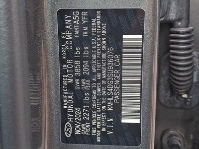 2025 Hyundai ELANTRA SEL Convenience IVT