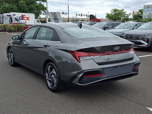 2025 Hyundai ELANTRA SEL Convenience IVT